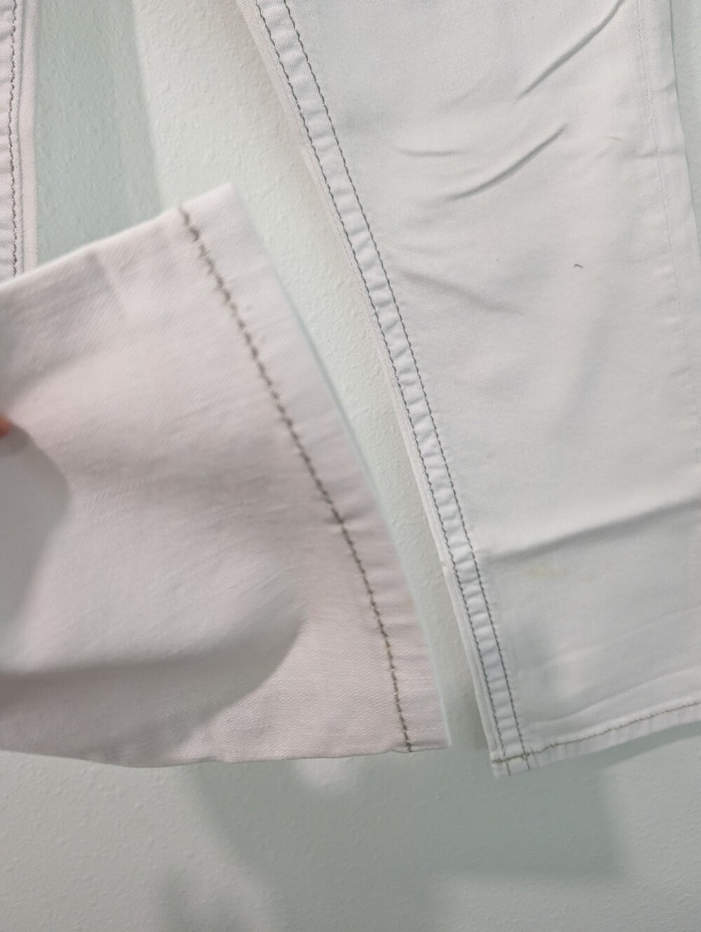Miss Me Jeans White Boyfriend Capri Size 27 - Picture 3 of 8
